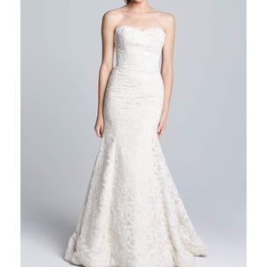 Hayley Paige Cricket Lace Wedding Dress